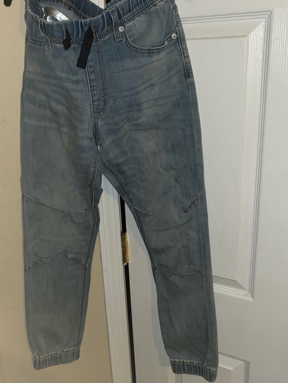 Denizen from Levi's Slim Jogger Jeans - Gray